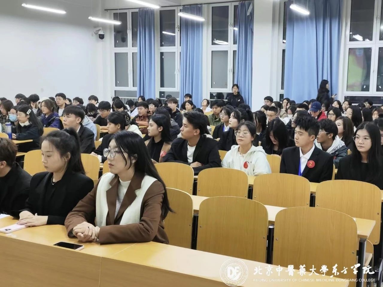 20231110xinwen42
