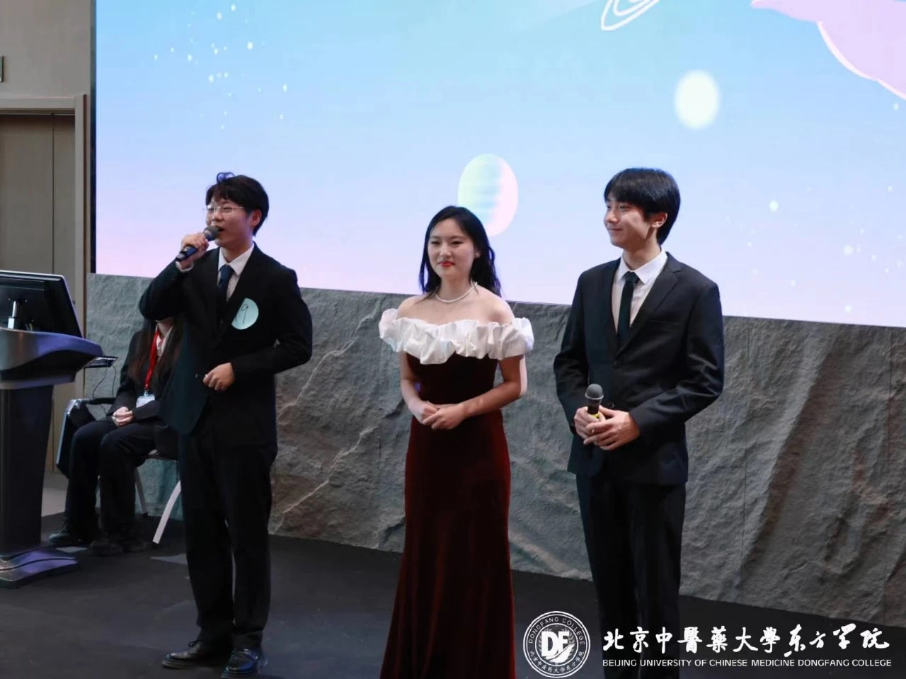 20231112xinwen07